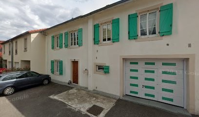 Aline Tarsilia réflexologue, Réflexologue à Terville