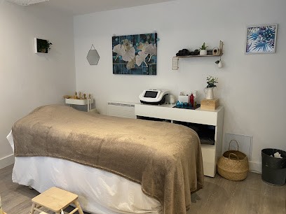 Naturopathie Massages Cabourg - Melanie Aimee, Praticien de Médecine Alternative à Cabourg