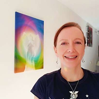 Éveil du Soi et de l'Âme: Hypnose QHHT Dolores Cannon & Guidance Spirituelle - avec Chantal Anders, Praticien de Médecine Alternative à Luzech