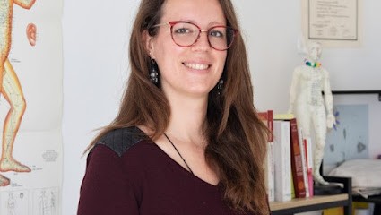 Laurine PRAX - Praticienne En énergétique Traditionnelle Chinoise, Praticien de Médecine Alternative à Nègrepelisse