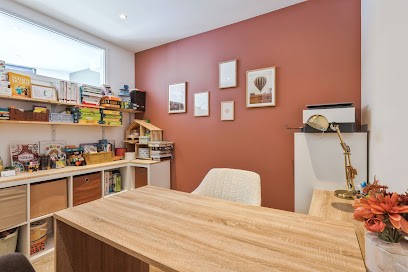 Camille Lacour Sophrologue, Praticien de Médecine Alternative à Lyon 07