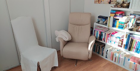 Hypnose Universelle Quantique Sud Oise Nathalie FOLLANA, Hypnothérapeute à Gouvieux