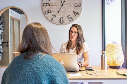 Lilou Leriche - Naturopathe de la femme - Rituels Naturo, Praticien de Médecine Alternative à Bayonne