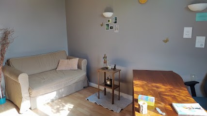 Anne-Bénédicte Toussaint de Quiévrecourt - Chrysothérapeute - soins énergétiques des personnes et des lieux., Praticien de Médecine Alternative à Orcemont