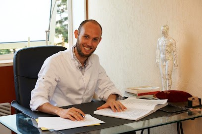 Pierre Lerude, Praticien de Médecine Alternative à Saint-Jean