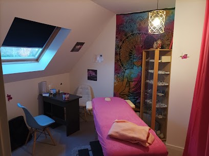 Guylène BORGNE - Sophrologie/Lithothérapie/Praticienne En Massage Bien-être/ Réflexologue/Aromathérapeute/Professeur De Yoga, Praticien de Médecine Alternative à Fleury-les-Aubrais