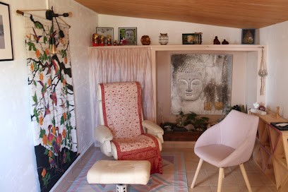 Les Jardins Secrets de l'Hypnose, Hypnothérapeute à Caderousse