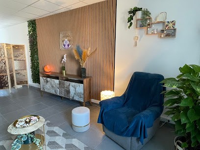 Natacha Braud Sophrologue à Hyères Et Pierrefeu Enregistrée Au RNCP, Praticien de Médecine Alternative à Hyères