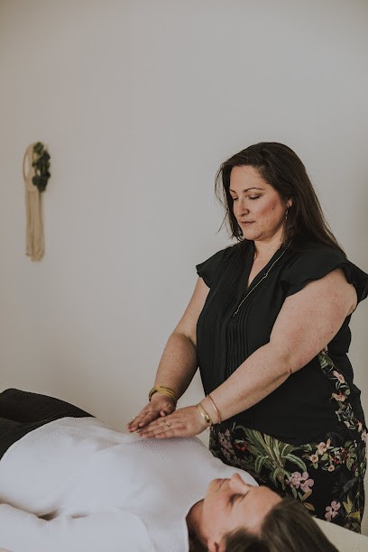 Céline Miranda Thérapeute, Praticien de Médecine Alternative à Launaguet