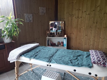 Anne-Cécile Laveder Soin énergétique, Praticien de Médecine Alternative à Saint-Domineuc