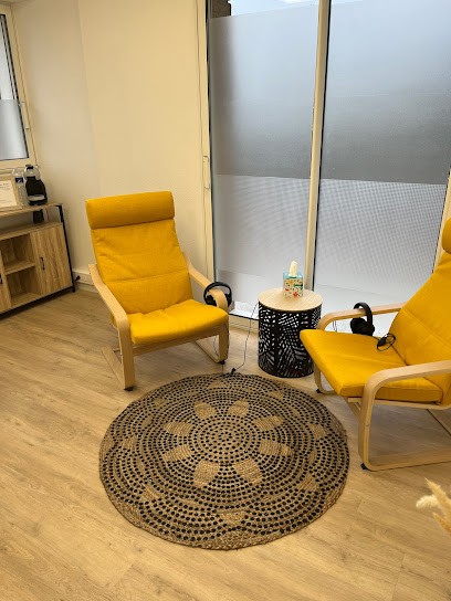 Bérénice Méaude Thérapeute EMDR Hypnose Ericksonienne Et Thérapeutique Psychologue Du Travail Coaching Bien-être, Hypnothérapeute à Redon