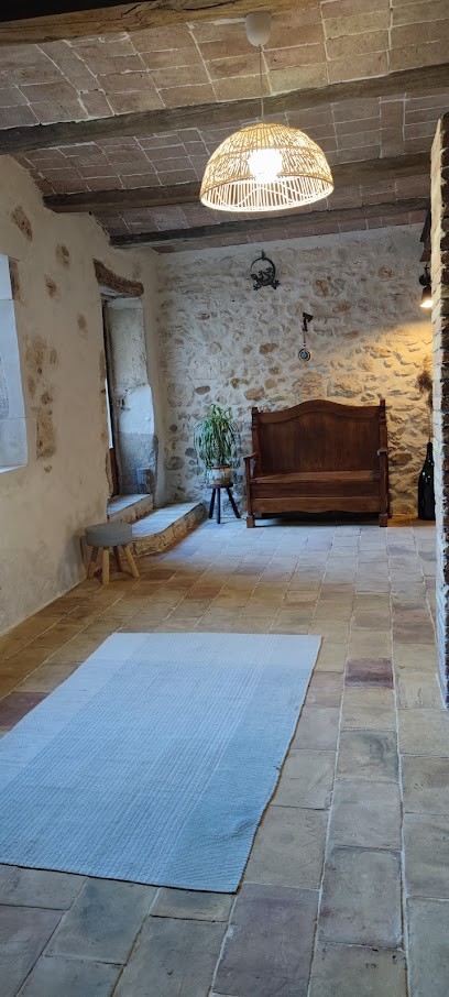 Anne Escalier magnétiseuse energeticienne, Praticien de Médecine Alternative à Goudargues