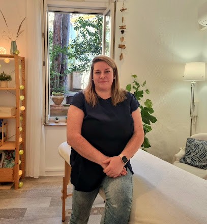 Noémie QUEYREAU - Praticienne en Santé Naturelle, Praticien de Médecine Alternative à Monsempron-Libos