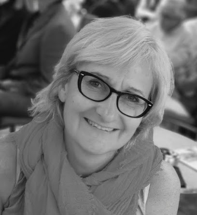 Marie-José Ravaud SOPHROLOGUE Chez Célestine Sur La Voix Lactée, Praticien de Médecine Alternative à Charnay-lès-Mâcon