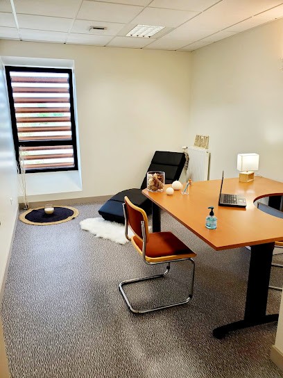 Sandra Martinet - Sophrologue, Praticien de Médecine Alternative à Mignières