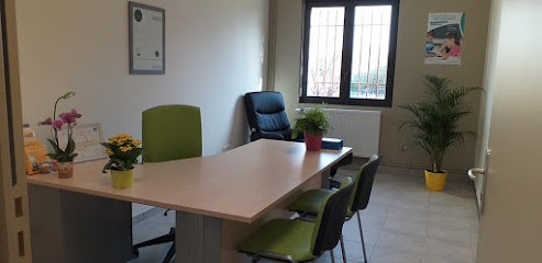 Mallet Sandra, Praticien de Médecine Alternative à Lucquy