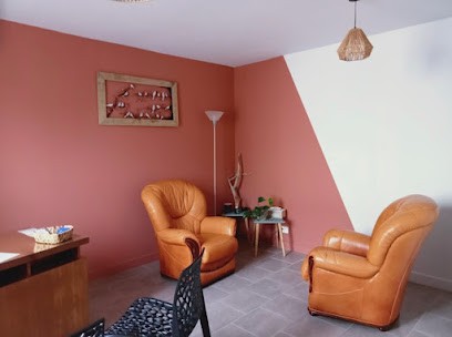 Aurélie Crampou Sophrologue - Aquasophrologue - Spécialisée Maternité - Montmoreau Sud Charente, Praticien de Médecine Alternative à Montmoreau