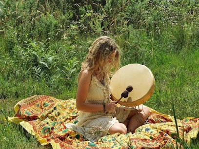 Cyrielle Garcia - Méditation, énergétique Et Féminin Sacré, Praticien de Médecine Alternative à Saint-Médard-en-Jalles