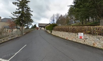 Iseult CHASTANG - Praticienne en énergétique traditionnelle chinoise, Praticien de Médecine Alternative à Saint-Alban-sur-Limagnole