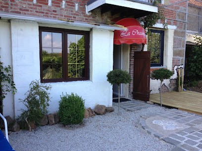 Aurélie Barre, Praticien de Médecine Alternative à Landisacq