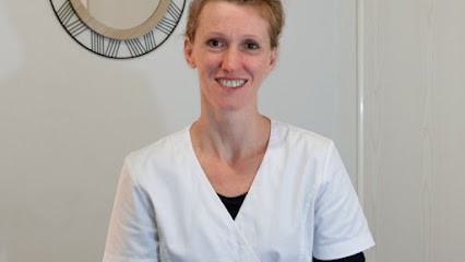 Laurence SINNI - Psycho-énergéticienne Et Micro-ostéothérapeute, Praticien de Médecine Alternative à L'Union