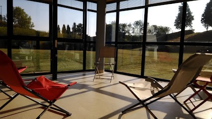 Muriel Lefresne Sophrologue professeur de yoga, Praticien de Médecine Alternative à Caen