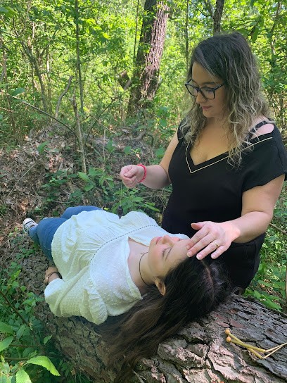 Nelly hypno-énergétique, Praticien de Médecine Alternative à Buzet-sur-Baïse