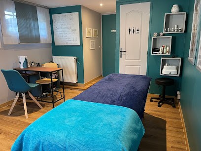 AURELIE GUYOT-NMH, Praticien de Médecine Alternative à Maule