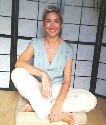 Anna Sanjuan, Hypnose Ericksonienne, E.M.D.R Therapie, Psychanalyse, Réflexologie Plantaire Et Shiatsu, Hypnothérapeute à Bouguenais