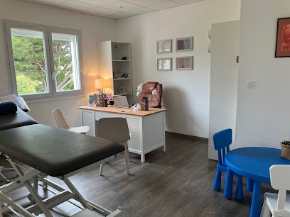 Julie Letouzé Garaud - Microkiné, Praticien de Médecine Alternative à Uchaud