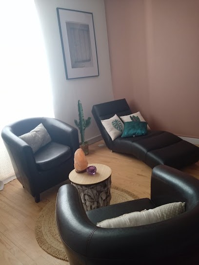 Mireille Richard Sophrologue, Praticien de Médecine Alternative à Pruzilly