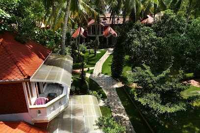 Le Meilleur Centre Ayurvédique Du Kerala (Dr.Franklin's Panchakarma & Ayurveda Centre) Réservation, Praticien de Médecine Alternative à Charenton-le-Pont