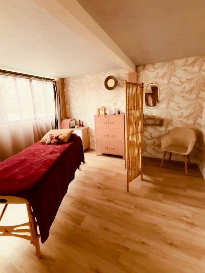 Joanna Thomann Douceur Des Lunes, Praticien De Médecine Alternative à Annecy
