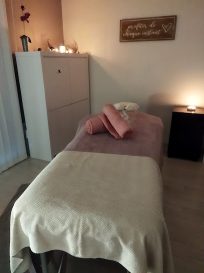 Laurence Sorel Sophrologue Certifiée & Massage Des 5 Continents, Praticien de Médecine Alternative à Santes