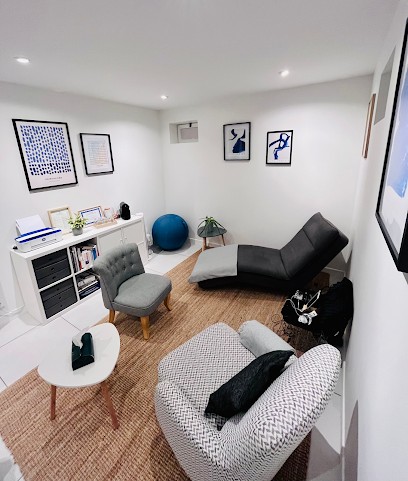 Franck SERANNE - Hypnothérapeute - Praticien EMDR - Sophrologue RNCP - Coaching PNL, Praticien de Médecine Alternative à Savenay