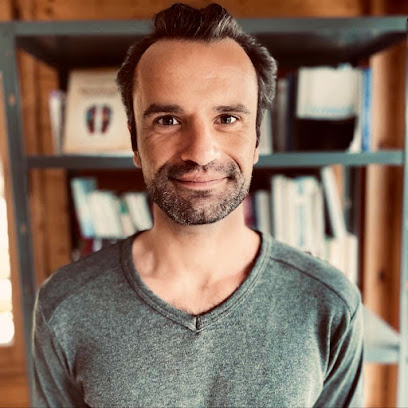 Raphael Gues Hypnose - Reflexologie, Service D'hypnothérapie à Annecy
