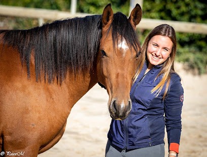 Equi-thérapie, Soins énergétiques, Formations - Morgane Schutz, Praticien de Médecine Alternative à Limas