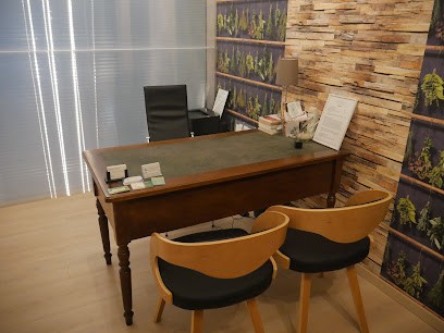 Thibault NEEL Naturopathe, Praticien de Médecine Alternative à Paris 04