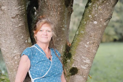 Rolfe-Georges Valérie, Praticien de Médecine Alternative à Crevin