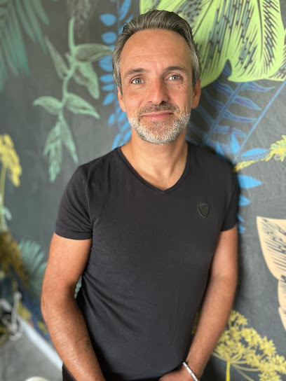Olivier Fayard - Masseur Et Naturopathe, Praticien De Médecine Alternative à Antibes