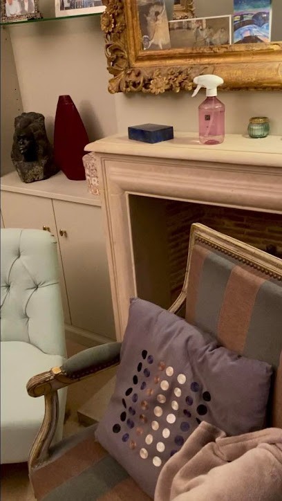 Mathilde de La Codre - Suivi et Soutien Psy, Hypnose, Coach PNL - Paris 7, Hypnothérapeute à Paris 07