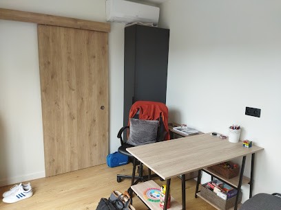 Naturopathe - Massage du ventre Chi-Nei-Tsang et du sportif. Spécialisé troubles digestifs, Praticien de Médecine Alternative à Jonzac