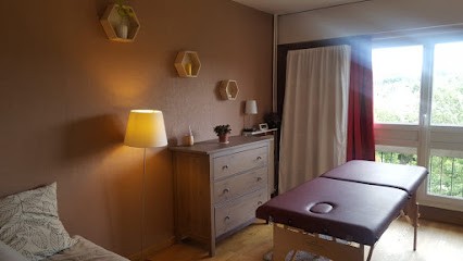 Aurore OGER Energéticienne Réflexologue Masseuse, Réflexologue à L'Haÿ-les-Roses