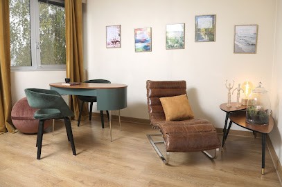 Eloïse DUCLOS Sophrologue, Praticien de Médecine Alternative à Houilles