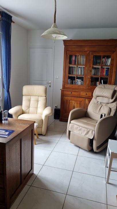 Corinne Paillard - Hypnose Ericksonienne - PNL - spécialisée en arrêt du tabac, Hypnothérapeute à Buneville