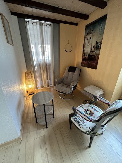 Karine Fournier HYPNOSE - PNL- SOINS ENERGETIQUES, Hypnothérapeute à Champagnole