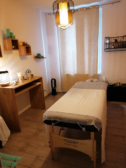 Espace Mains Sages, Sophrologue Et Massothérapeute Cécile Casas, Praticien De Médecine Alternative à Tours