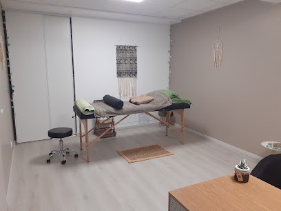 Cocon De Caro | Lot Et Garonne : Réflexologie Multi Générationnelle, Bain Sensoriel, Massage, Portage Physiologique Bébé, Praticien de Médecine Alternative à Lavardac