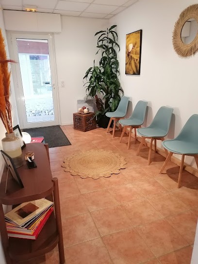 Jenny Breuille Psychogénéalogiste - Spécialiste Shiatsu, Praticien de Médecine Alternative à Callian