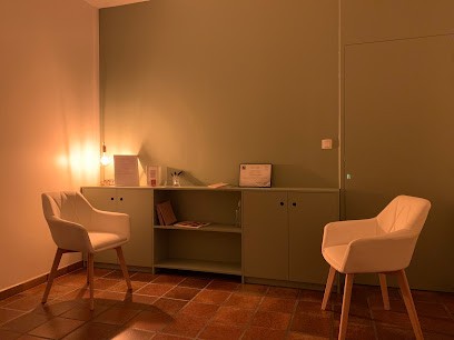 ISOLPHE FANNY SOPHROLOGUE, Praticien de Médecine Alternative à Millau